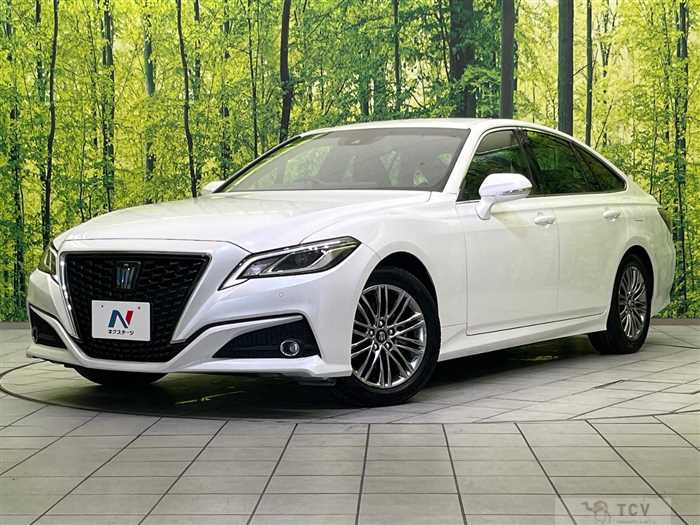 2021 Toyota Crown Hybrid