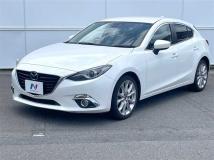 2015 Mazda Axela Sport