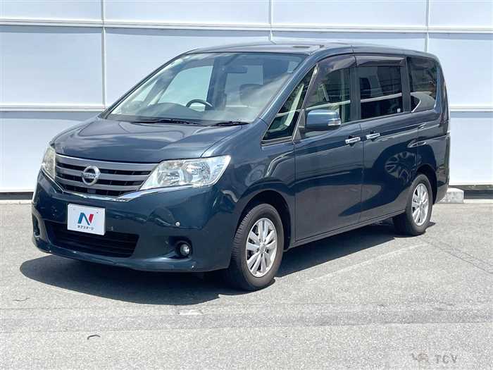 2011 Nissan Serena