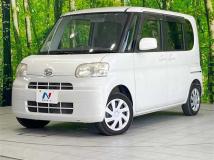 2011 Daihatsu Tanto