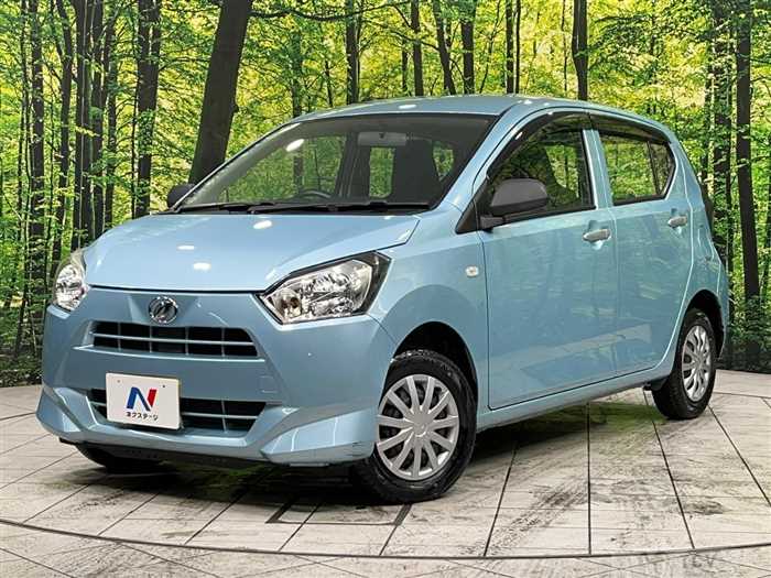 2017 Daihatsu Mira Es