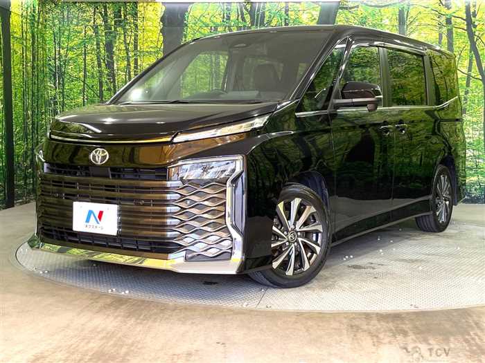 2023 Toyota Voxy