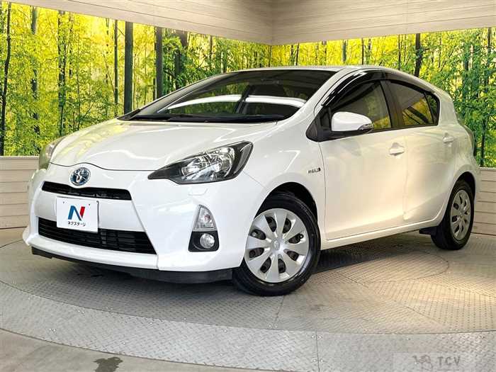 2012 Toyota AQUA