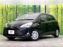 2017 Toyota Vitz