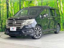 2013 Honda Step WGN