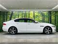 2017 Jaguar XE