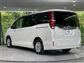 2016 Toyota Noah