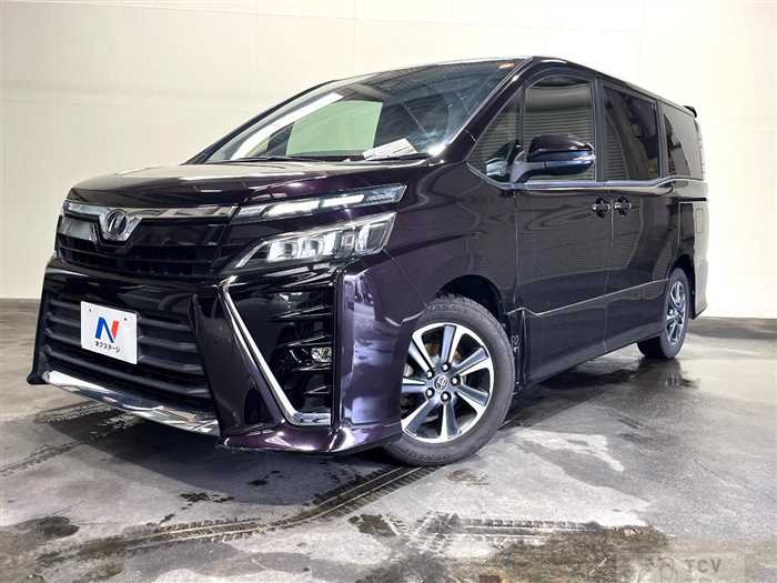2017 Toyota Voxy