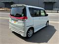 2012 Mitsubishi Delica D2