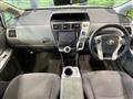 2012 Toyota PRIUS α