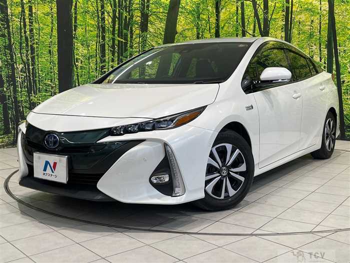 2017 Toyota Prius PHV