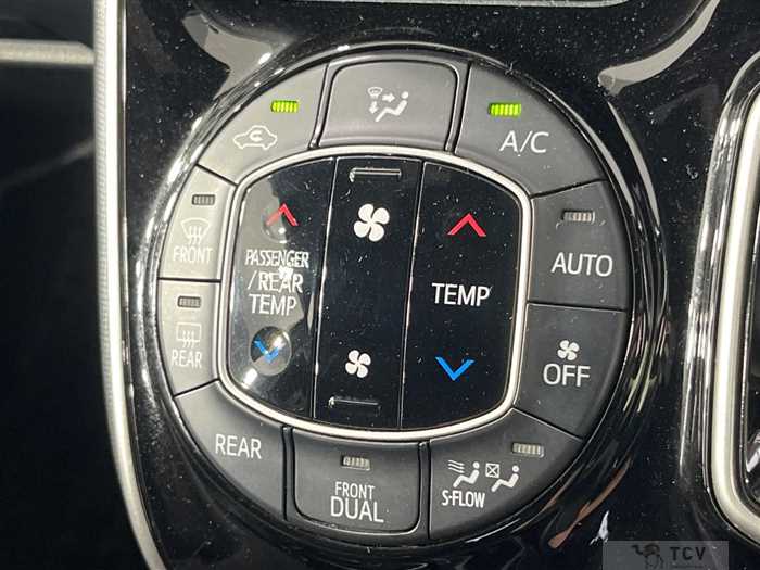 2019 Toyota Voxy