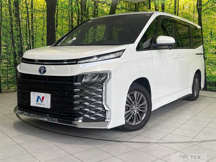 2023 Toyota Voxy