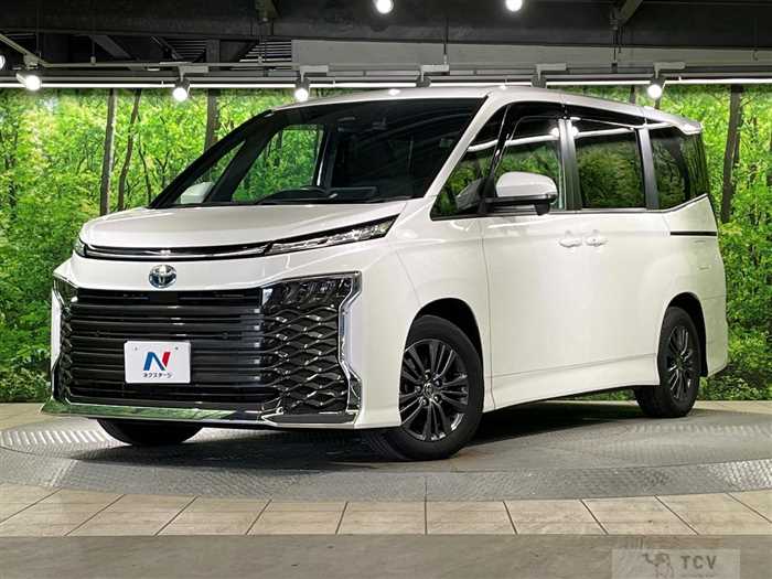 2023 Toyota Voxy