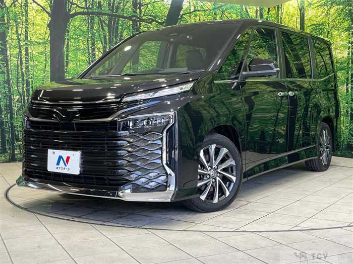 2025 Toyota Voxy