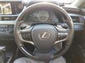 2019 Lexus ES