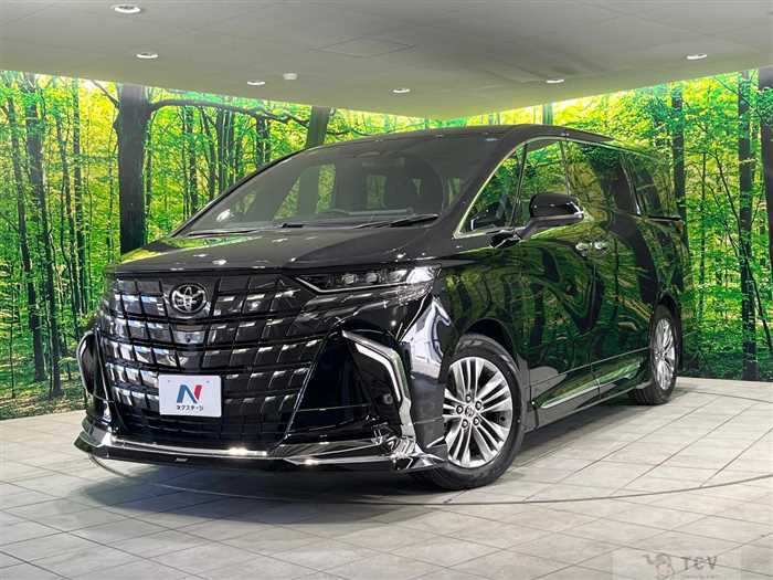 2025 Toyota Alphard Hybrid