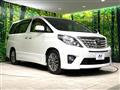 2013 Toyota Alphard