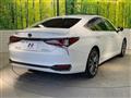 2019 Lexus ES