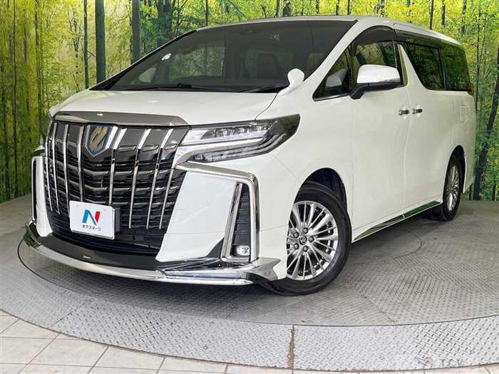 2022 Toyota Alphard Hybrid
