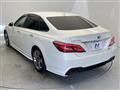 2019 Toyota Crown Hybrid