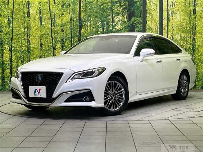 2021 Toyota Crown Hybrid