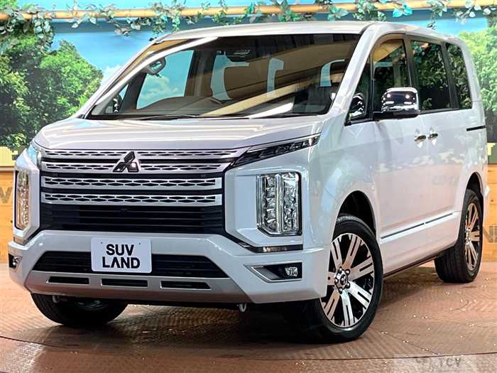 2024 Mitsubishi Delica D5