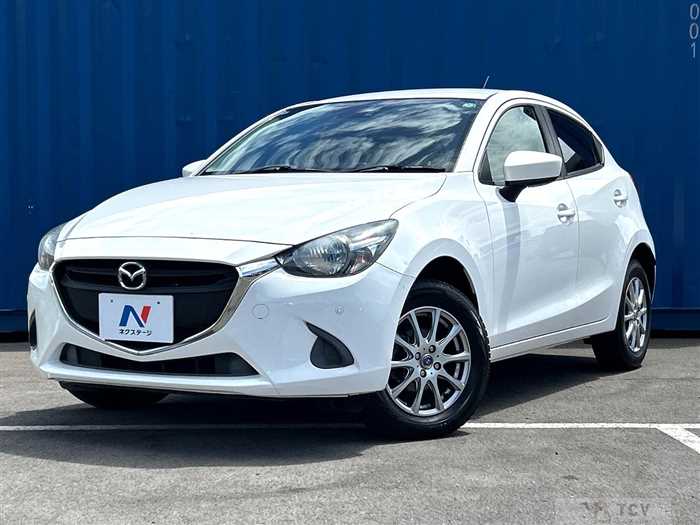 2015 Mazda Demio