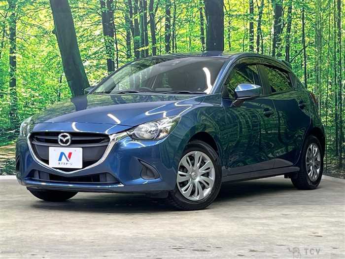 2017 Mazda Demio
