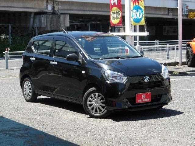 2022 Daihatsu Mira Es