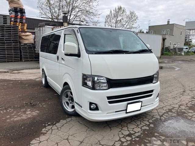 2009 Toyota Hiace Van