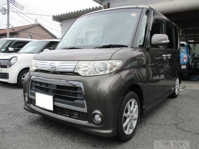 2011 Daihatsu Tanto