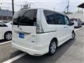 2013 Nissan Serena