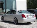2010 Toyota Crown Majesta