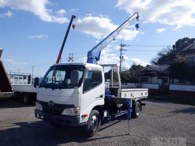 2012 Hino Dutro