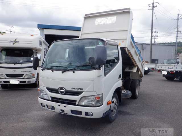 2014 Hino Dutro