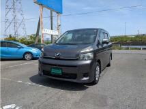 2013 Toyota Voxy