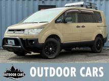 2009 Mitsubishi Delica D5