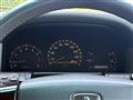 2001 Toyota Crown Majesta