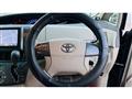 2012 Toyota Estima Hybrid