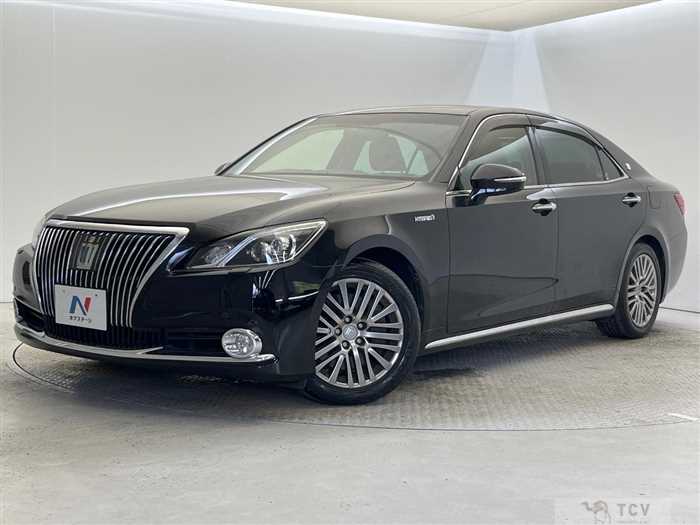 2015 Toyota Crown Majesta