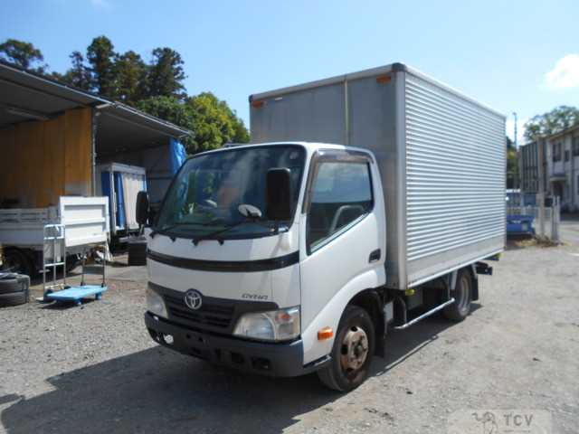 2011 Toyota Dyna Truck