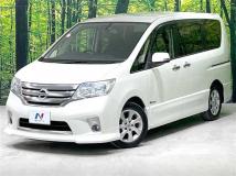 2012 Nissan Serena
