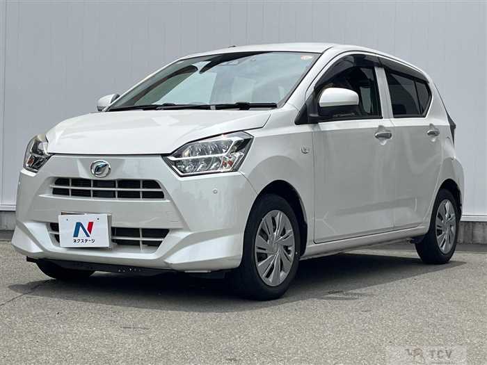 2018 Daihatsu Mira Es