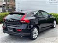 2018 Volvo V40