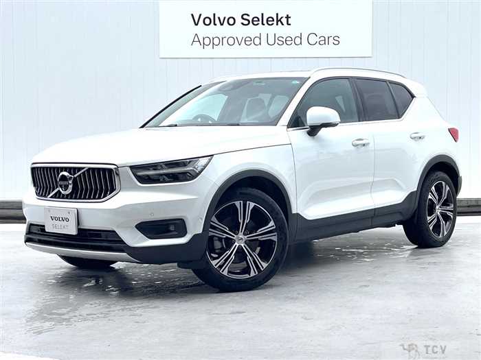2022 Volvo XC40