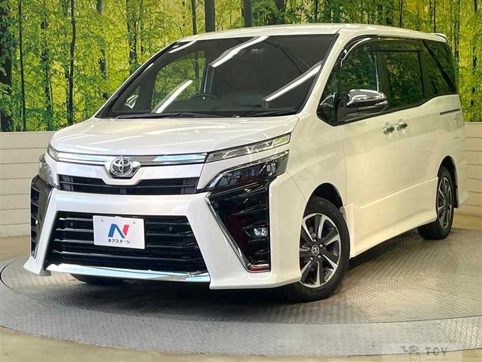 2020 Toyota Voxy