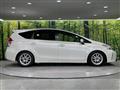 2016 Toyota PRIUS α