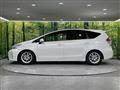 2016 Toyota PRIUS α