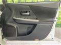 2016 Toyota PRIUS α